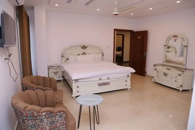 Economy Tek Büyük Yataklı Oda