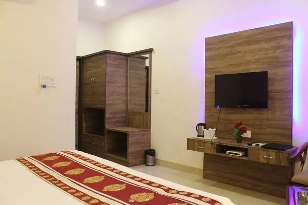Luxury Tek Büyük Yataklı Oda, Sigara İçilmez, Şehir Manzaralı