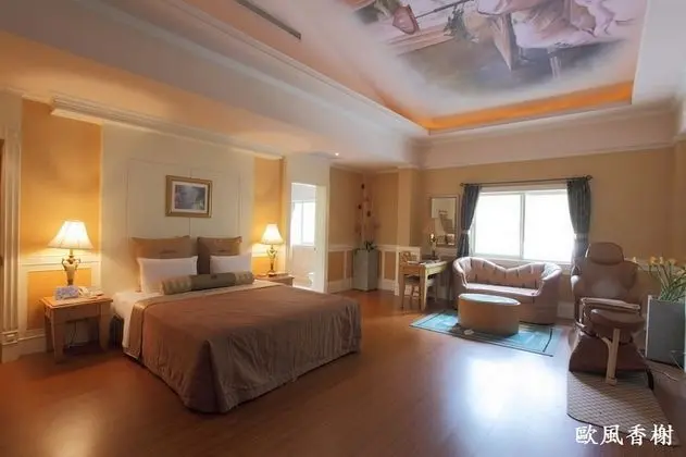 Deluxe Tek Büyük Yataklı Oda (Euro)