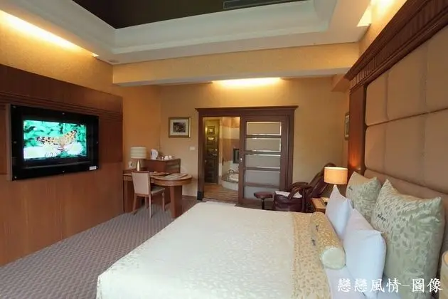 Romantic Tek Büyük Yataklı Oda (Check in after 10pm)