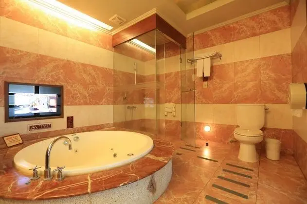 Romantic Tek Büyük Yataklı Oda (Check in after 10pm)