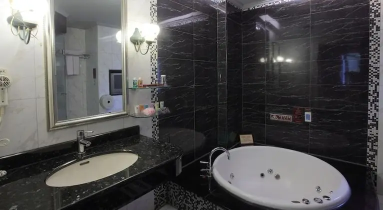Romantic Tek Büyük Yataklı Oda (Check in after 10pm)