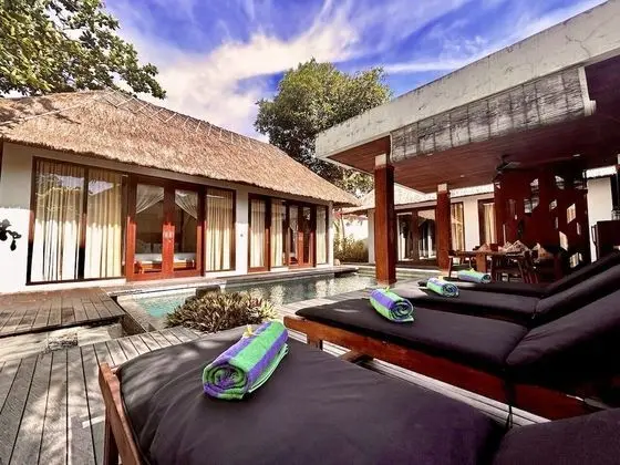 Family Villa, 3 Yatak Odası, Kişiye Özel Havuzlu, Bahçeli (Pool Villa)