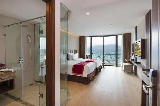 Deluxe Oda, Balkon, Şehir Manzaralı