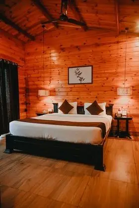 Regalia Executive King Bed