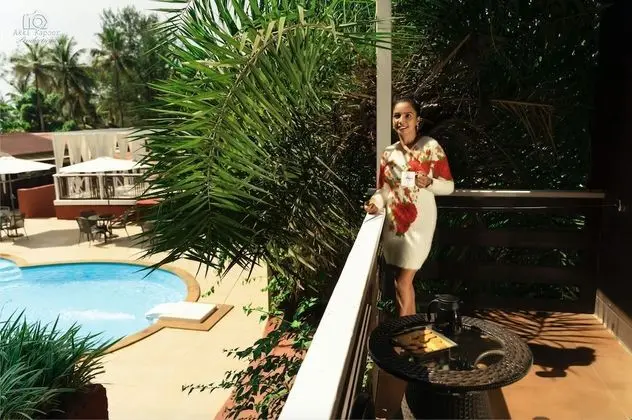 Regalia Luxury Pool view King Bed