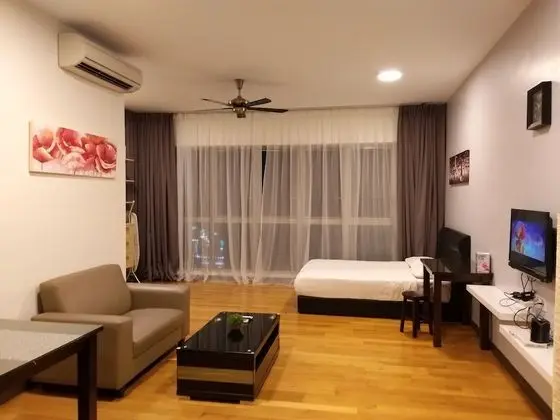 Deluxe Stüdyo Süit