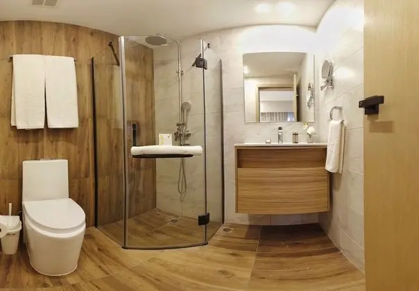 One Bedroom Apartment