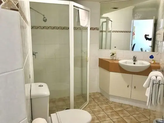 Standard Apart Daire, 3 Yatak Odası, Zemin Kat