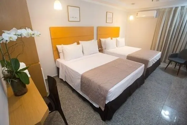 Deluxe Dört Kişilik Oda