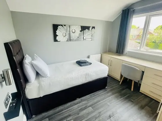 Tek Kişilik Oda, 1 Tek Kişilik Yatak, Bahçe Manzaralı