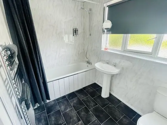 Tek Kişilik Oda, 1 Tek Kişilik Yatak, Bahçe Manzaralı