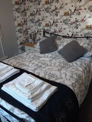 Tek Büyük Yataklı Oda