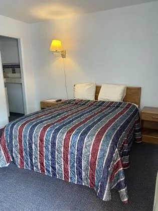 Standard Oda, 1 Büyük (Queen) Boy Yatak