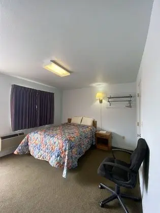 Standard Oda, 1 Büyük (Queen) Boy Yatak