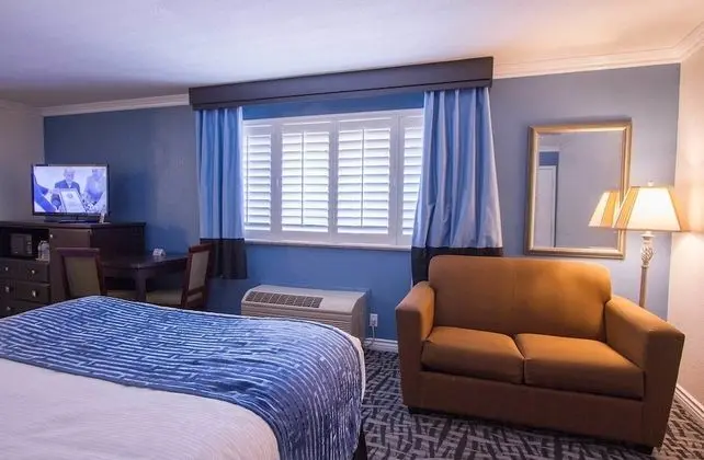 Family Room (sofa bed will only accommodate children 8 years or younger)