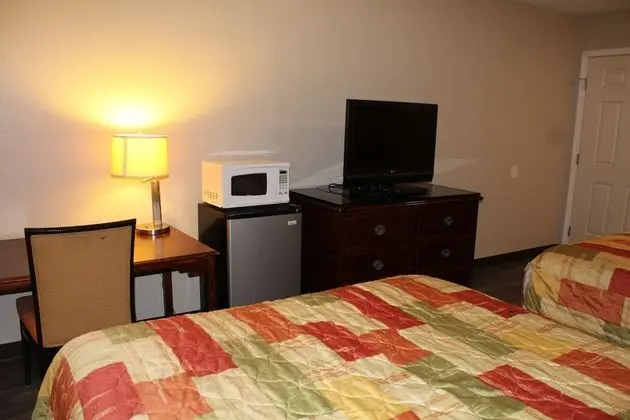 Oda, 2 Büyük (Queen) Boy Yatak, Sigara İçilmez