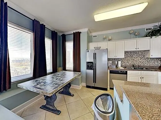 Daire, Birden Çok Yatak, Balkon, Okyanus Manzaralı (#512)