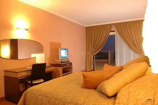 Deluxe Tek Kişilik Oda