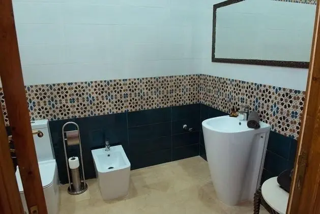 Senior Süit, 1 En Büyük (King) Boy Yatak