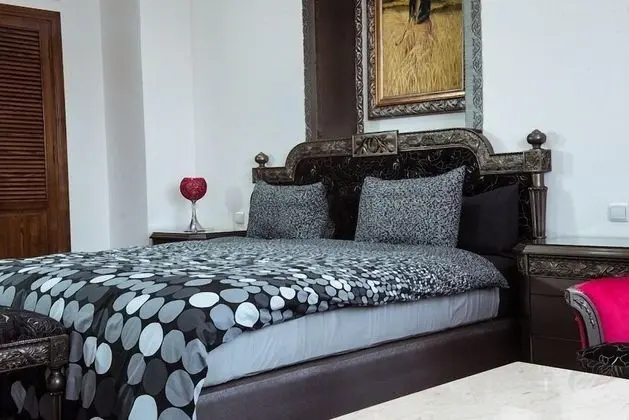 Senior Süit, 1 En Büyük (King) Boy Yatak