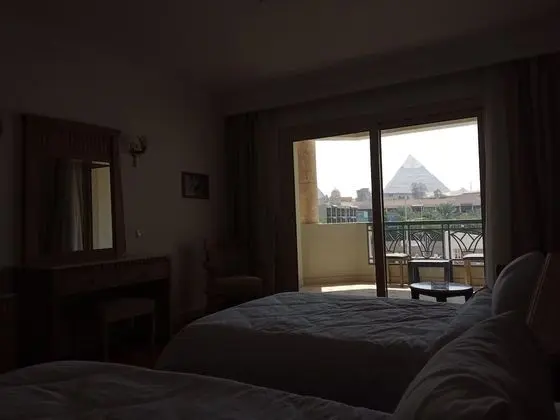 Superior Double Room Pyramids View