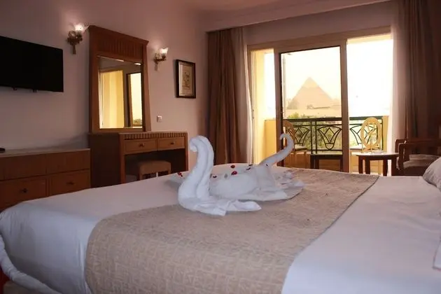 Superior Double Room Pyramids View