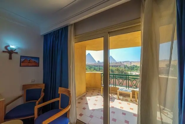 Superior Double Room Pyramids View