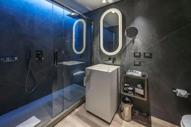 Classic Oda, 1 En Büyük (King) Boy Yatak, Sigara İçilmez