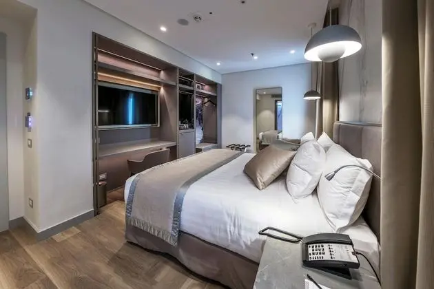 Deluxe Oda, 1 Büyük (Queen) Boy Yatak, Balkon, Şehir Manzaralı