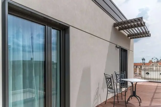 Deluxe Oda, 1 Büyük (Queen) Boy Yatak, Balkon, Şehir Manzaralı