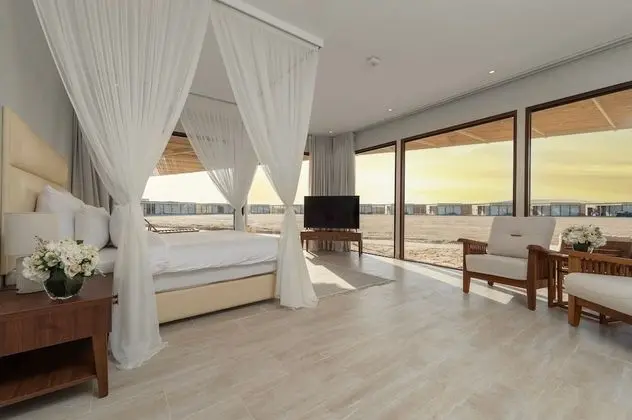 Al Maha Suite Seaview
