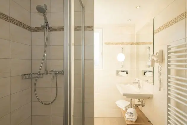 Premium Tek Büyük Yataklı Oda, Şehir Manzaralı (Eichstrasse 2)