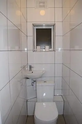 Tek Büyük Yataklı Oda, 1 Çift Kişilik Yatak