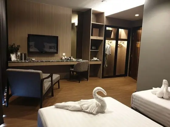 Two-Bedroom Suite
