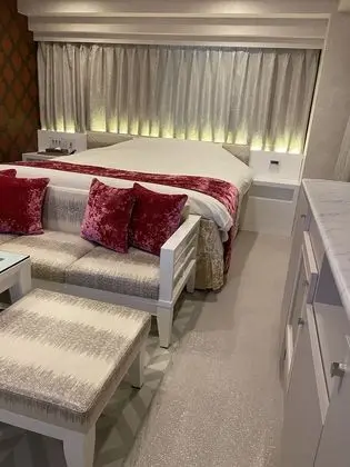 Basic Tek Büyük Yataklı Oda, Şehir Manzaralı