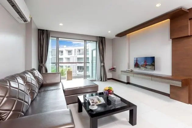 1 Bedroom with Jacuzzi Bathtub