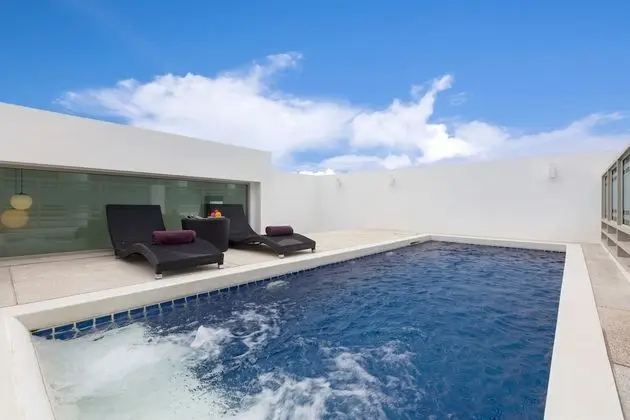 1 Bedroom with Private Pool