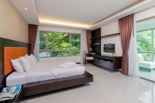 2 Bedroom Suite