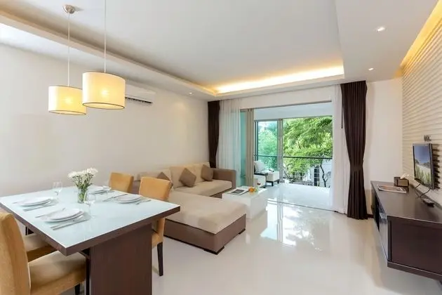 2 Bedroom Suite