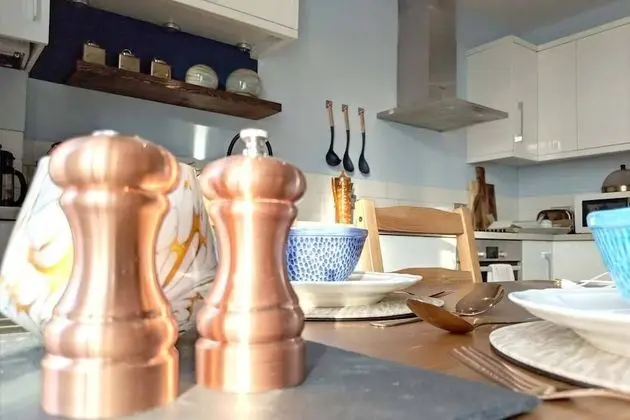 Apart Daire, 1 Çift Kişilik Yatak ve Çekyat