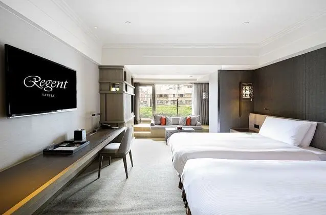 Premier Tek Büyük Yataklı Oda, 1 Yatak Odası, Balkon, Şehir Manzaralı
