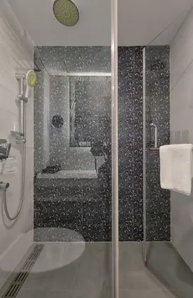Deluxe Tek Büyük veya İki Ayrı Yataklı Oda, Şehir Manzaralı