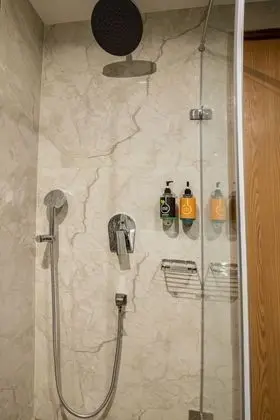 Deluxe Tek Büyük Yataklı Oda, 1 En Büyük (King) Boy Yatak, Şehir Manzaralı