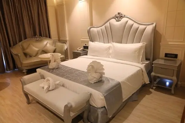 King Suite