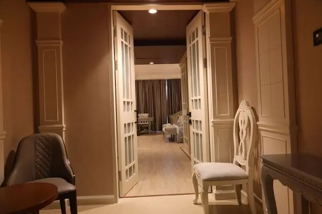 King Suite
