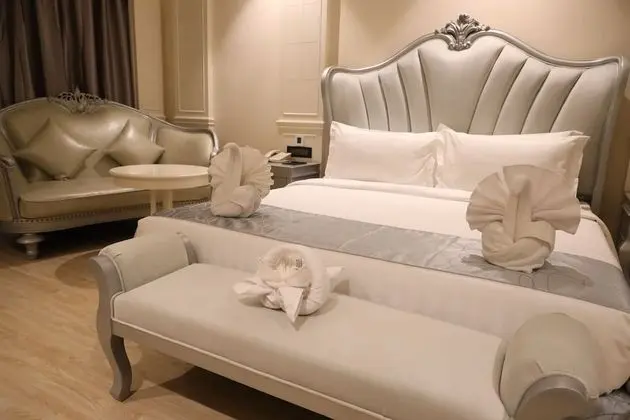King Suite
