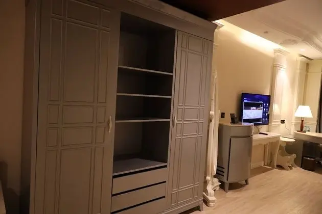 King Suite