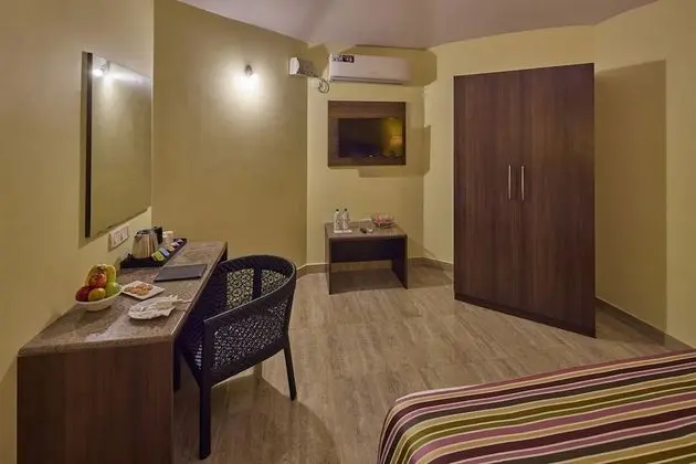 IBIS King Room