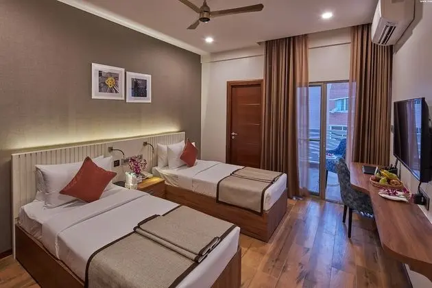 Deluxe Tek Büyük Yataklı Oda